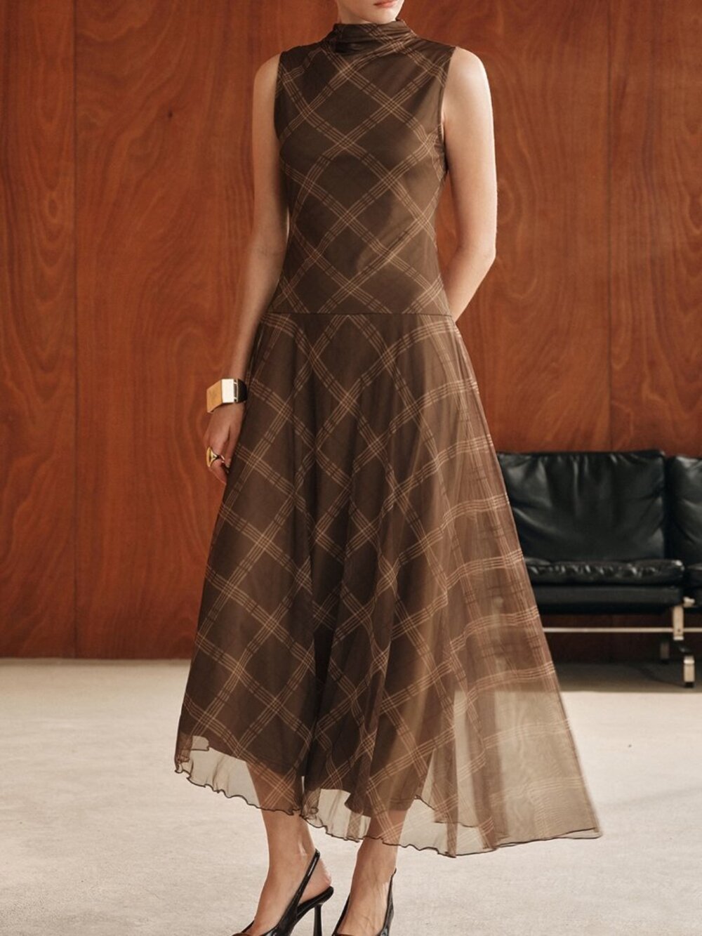 Coffee Elegant Women's Geometric A-Line Mesh Dress - Picture 3 of 7